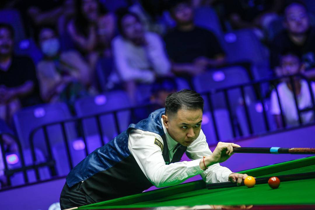 表现并不算 表现并不算